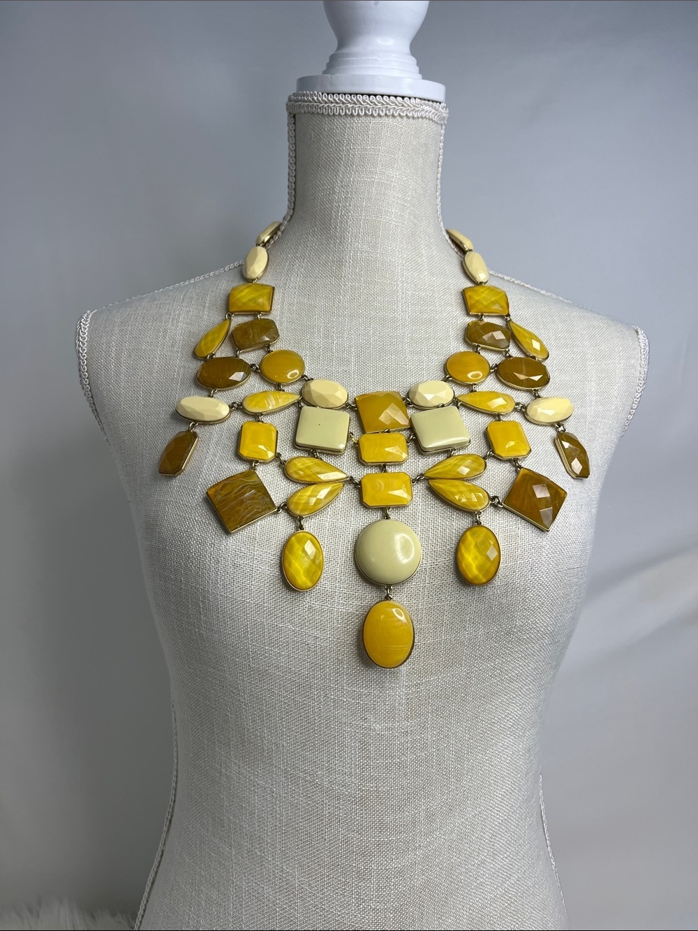 VTG 2001 Banana Republic Yellow Multi-Tone Statement Bib Necklace